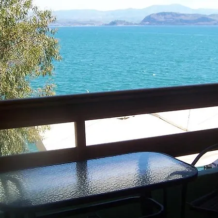 아파트 Vrachos κanari