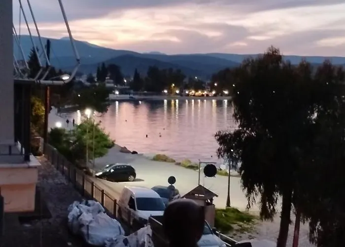 Vrachos κanari Lägenhet